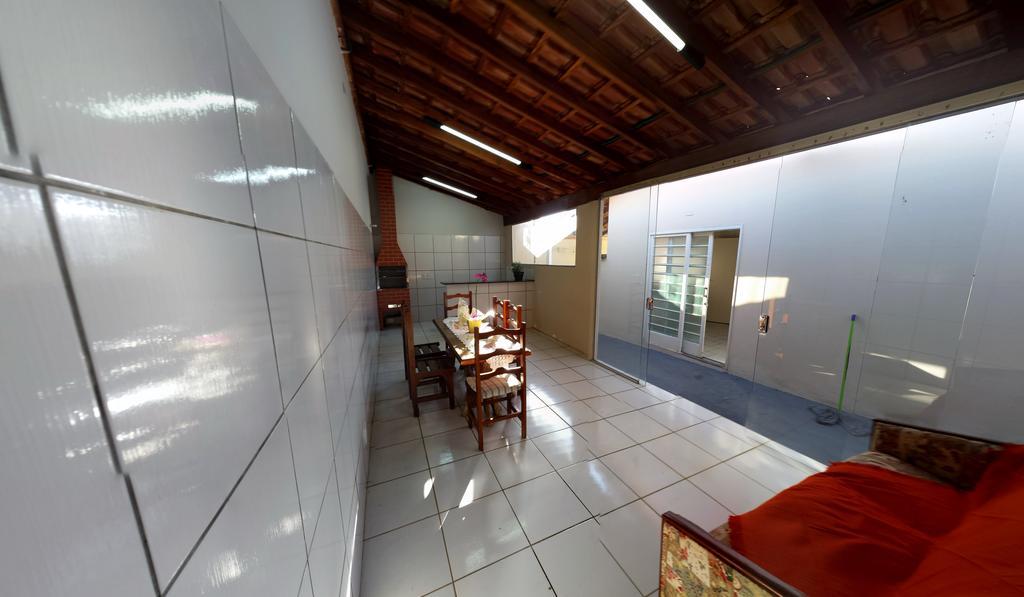 Casa Bela Em Olímpia Vila Quarto foto
